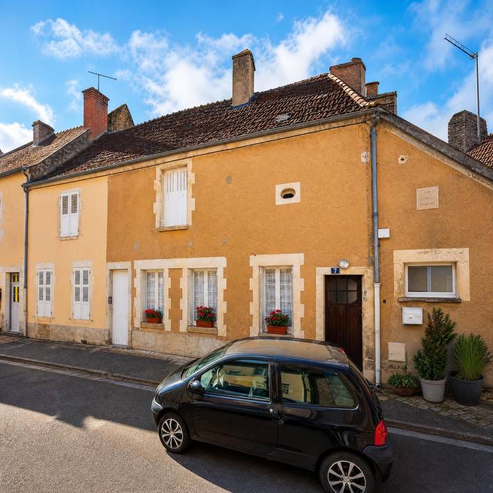 Location de vacances pour 7 personnes, avec jardin et terrasse à Mailly-le-Château