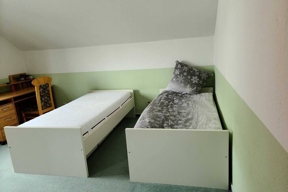 Ganze Wohnung, Ferienwohnung/App. für 4 Gäste mit 80m² in Gütersloh in Gütersloh, Nordrhein-Westfalen