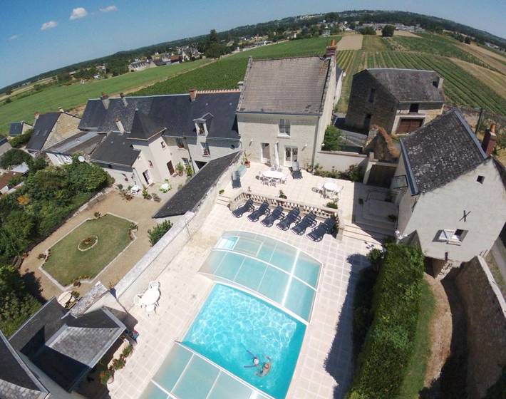 Chambre d’hôte pour 2 personnes, avec Terrasse ainsi que Piscine et Vue