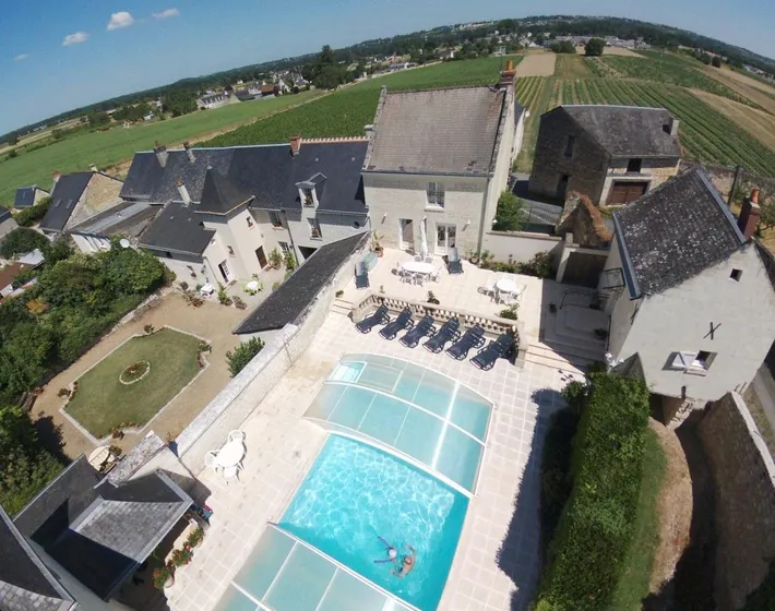 Chambre d’hôte pour 2 personnes, avec vue ainsi que terrasse et piscine - 1