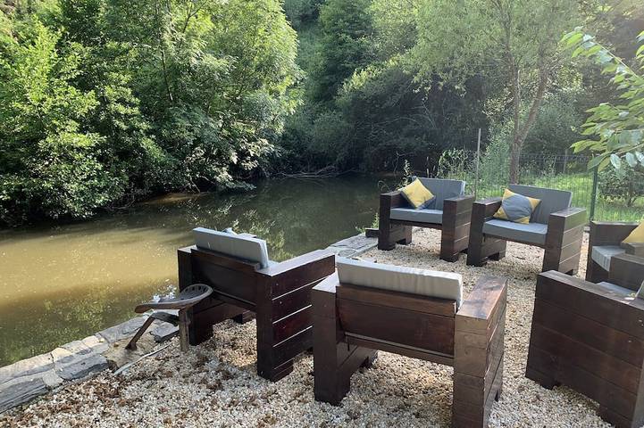 Villa pour 6 personnes, avec balcon ainsi que jardin et jacuzzi