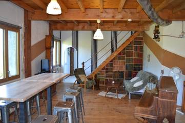 Gîte pour 8 personnes, avec jardin ainsi que jacuzzi et piscine à Saint-Sébastien-d'Aigrefeuille