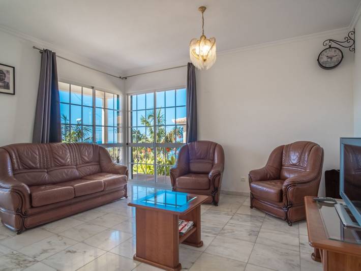 Villa mit Gartenblick in Funchal (Santa Maria Maior), Madeira
