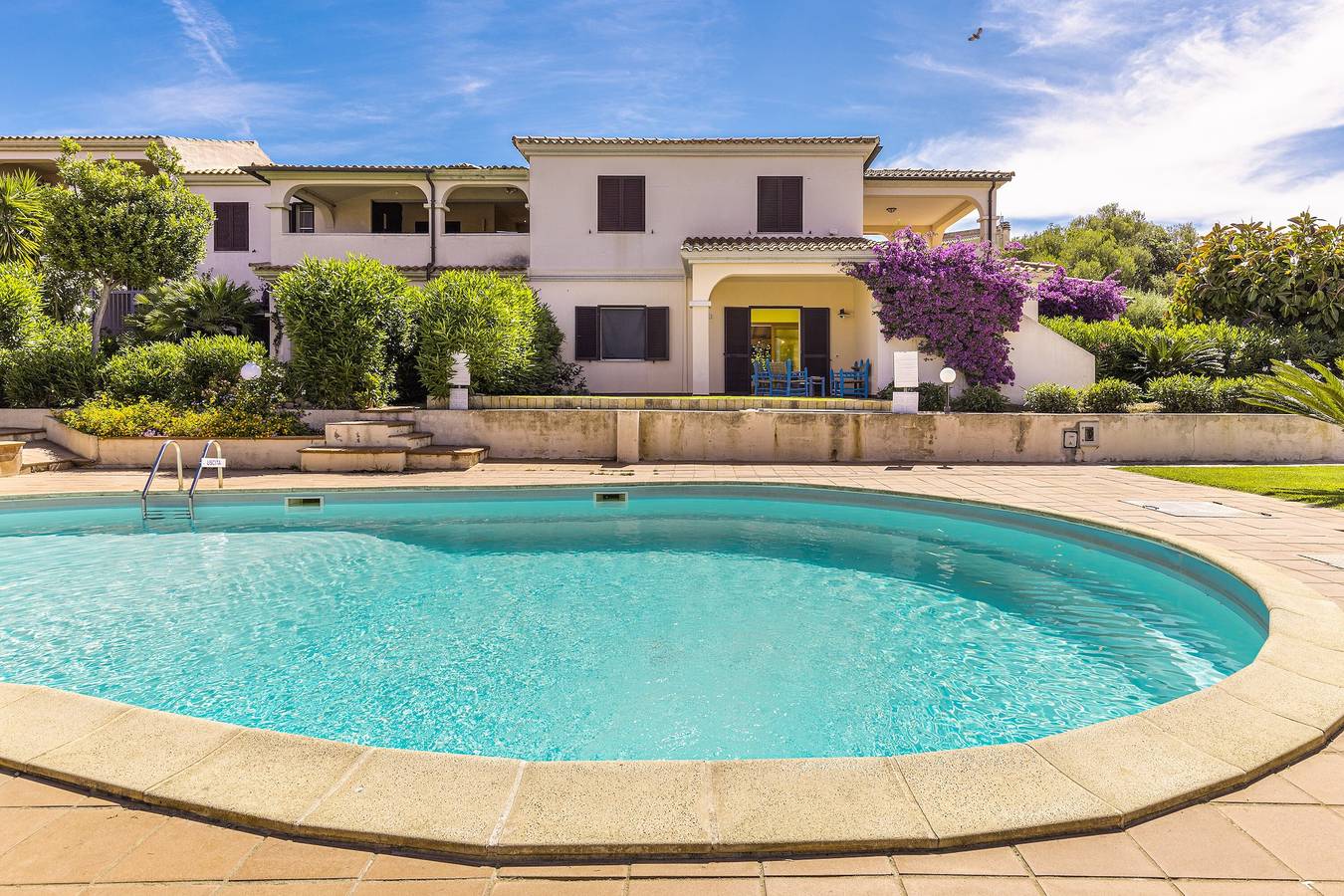 Incantevole casa vacanze "Sa Pedra Romantica" con giardino, terrazza e piscina in Monte Petrosu, San Teodoro