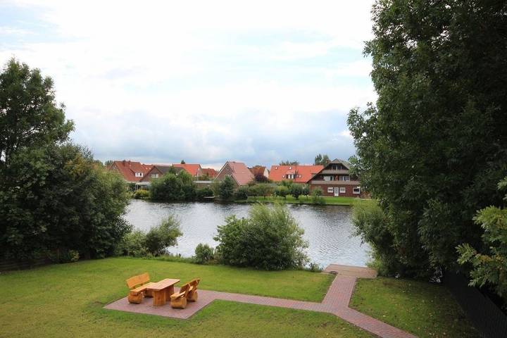 Ferienwohnung für 4 Personen, mit Balkon und Terrasse in Norddeich