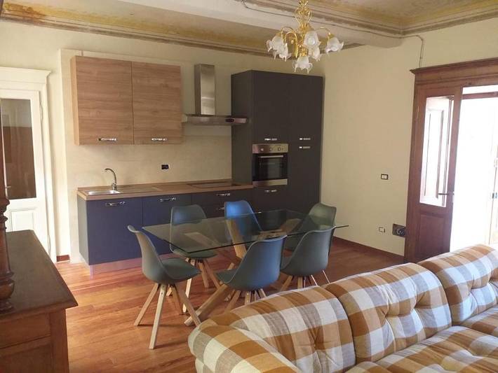 Gîte pour 4 personnes, avec balcon à Varallo