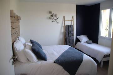 Gîte pour 14 personnes, avec jacuzzi et jardin, animaux acceptés à Saint-Paul-en-Pareds