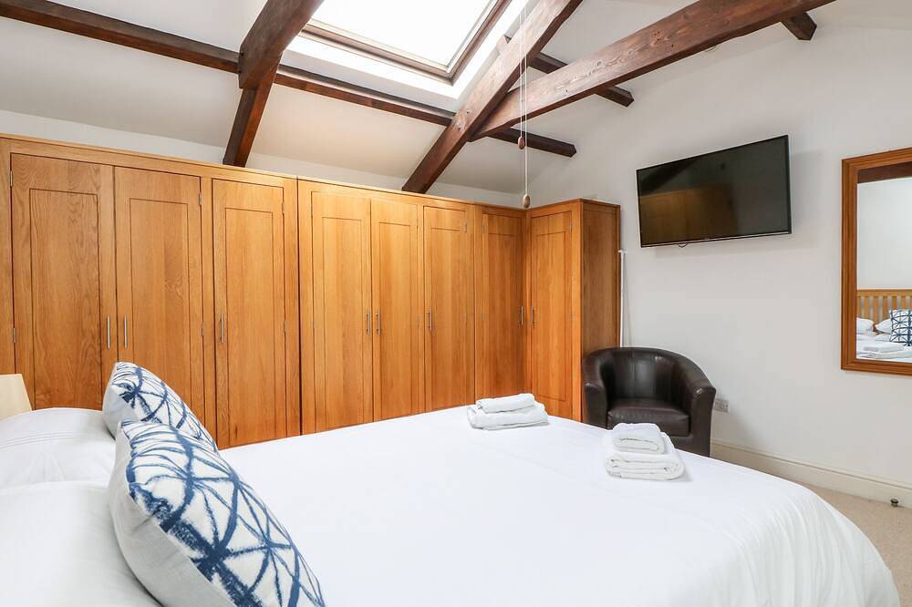 Forge Cottage, family friendly, with open fire in Sennen in Sennen, Cornwall