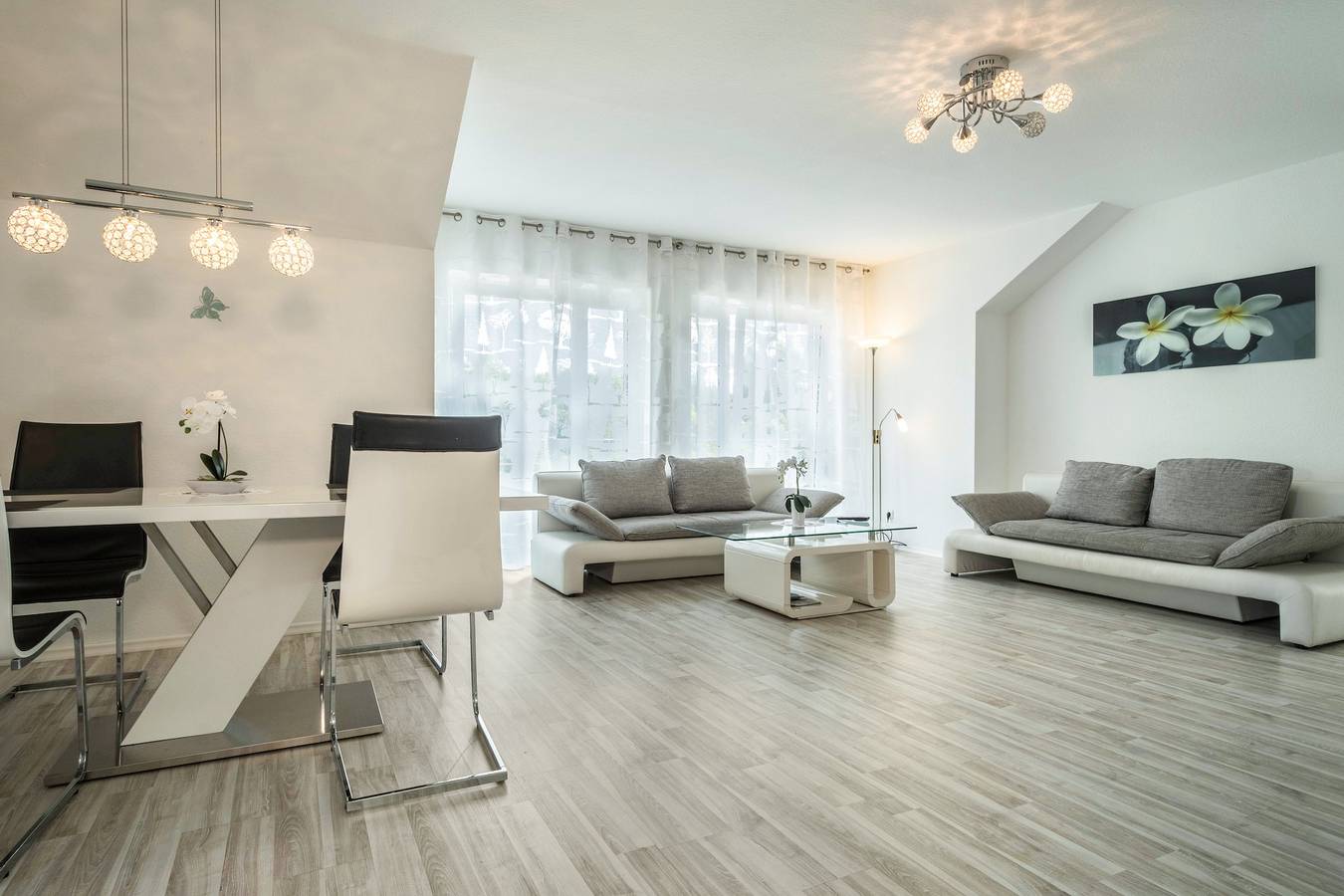 Entire apartment, Familien-Apartment 1 near the shore of Lake Constance with Wi-Fi in Meersburg, Region Bodensee-Oberschwaben