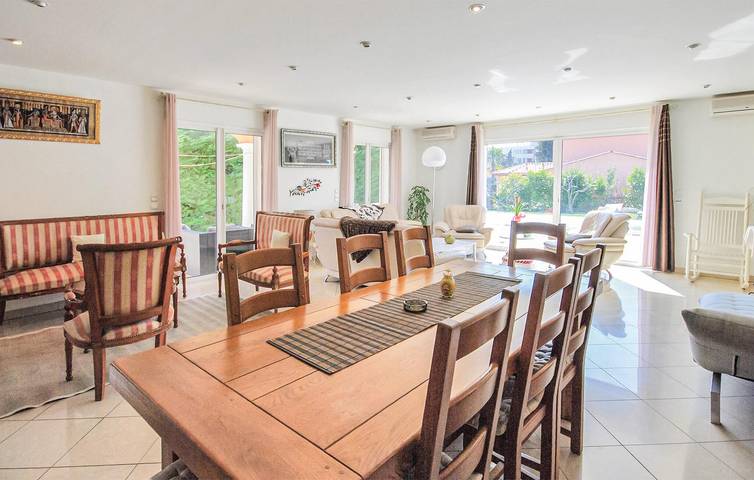 Modernes Apartment mit Pool und Terrasse – 2 km bis zur Küste in Frejus, Mittelmeerküste (Frankreich)