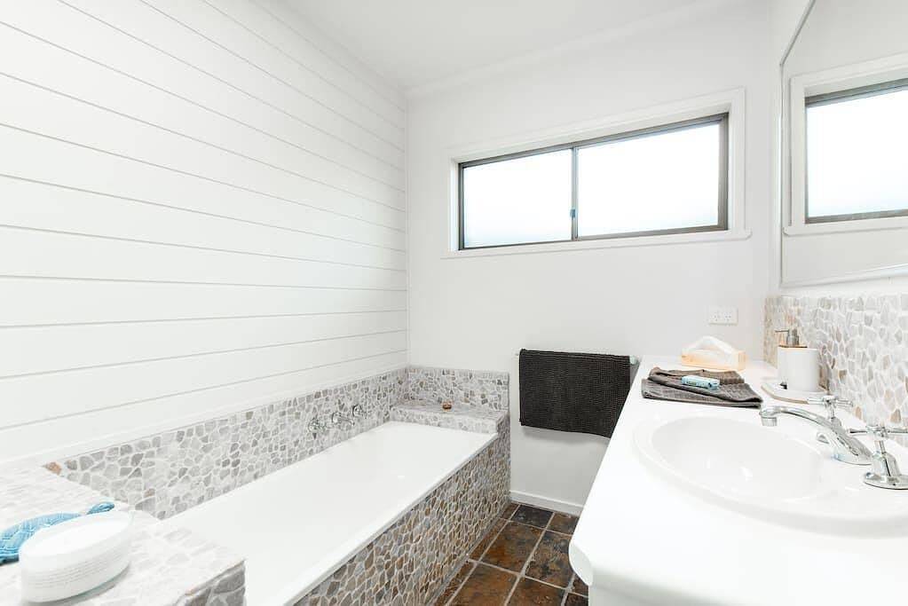 Holiday Home for 10 People in Melbourne, Mornington Peninsula