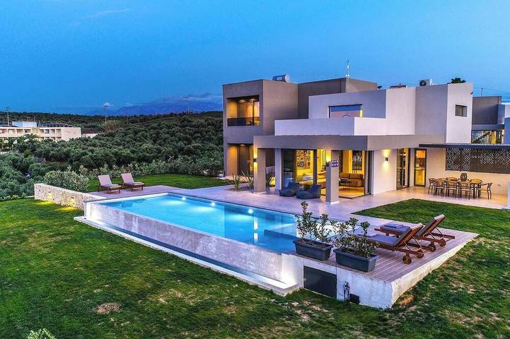 Dom wakacyjny dla 16 osób, z ogród w Chania