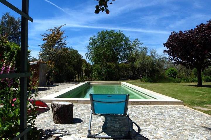 Gîte pour 16 personnes, avec Jacuzzi ainsi que Terrasse et Jardin à Cotignac