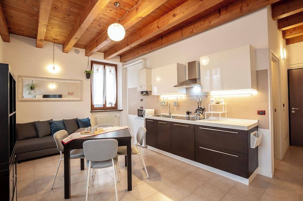 Ganze Wohnung, Feel Welcome Apartment (sleeps 4) in Negrar di Valpolicella, central Verona area in Negrar, Verona Provinz