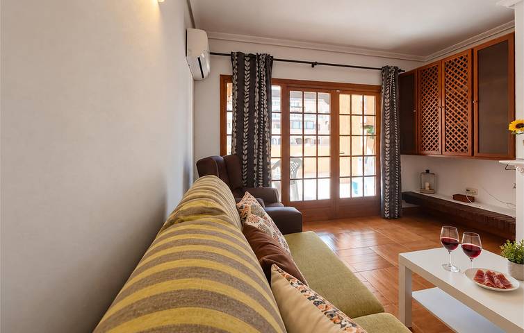 Apartamento vacacional entero, Apartamento de vacaciones para 6 personas con terraza in San Fernando, Costa de la Luz