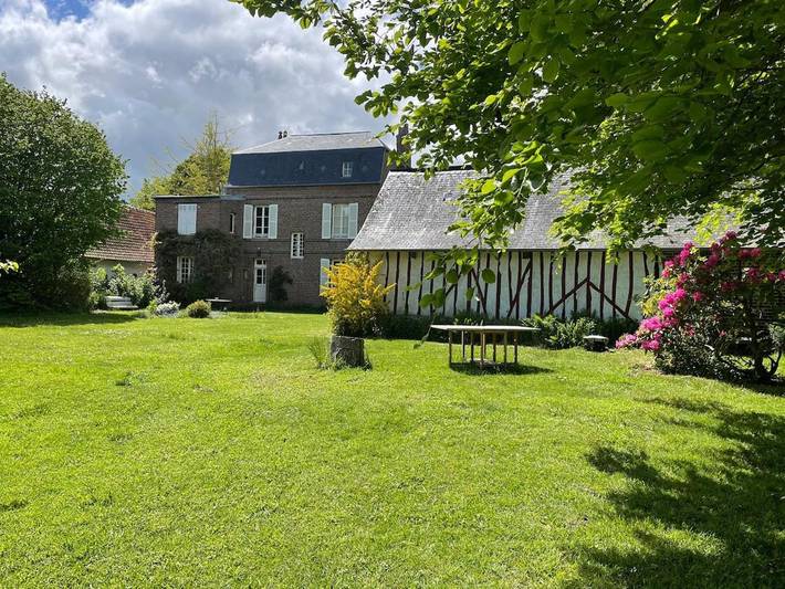 Location de vacances pour 15 personnes, avec Jardin à Le Bourg-Dun