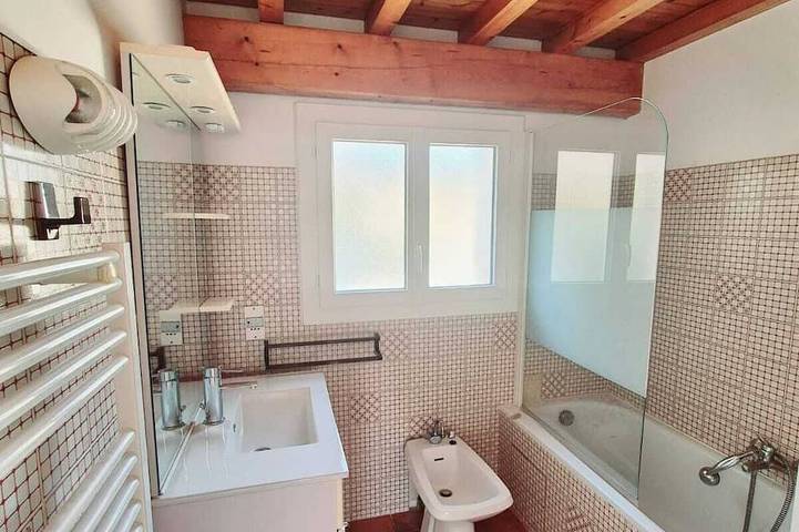 Appartement entier, Duplex meublé dans petite copropriété pour Curiste ou Famille in Gréoux-les-Bains, Alpes-de-Haute-Provence