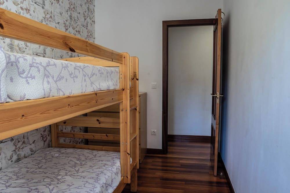 Entire apartment, Apartamento Gibaja in Ampuero, Cantabrian Coast