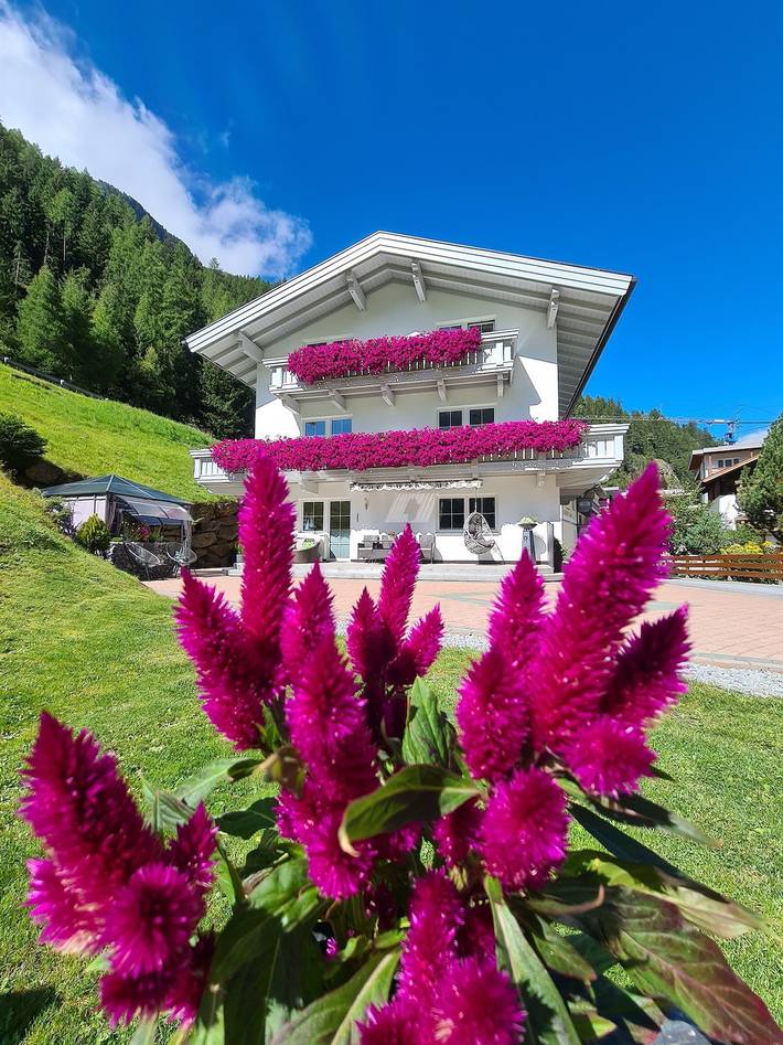 Appartement voor 5 personen, with Balkon and Terras as well as Tuin in Sölden