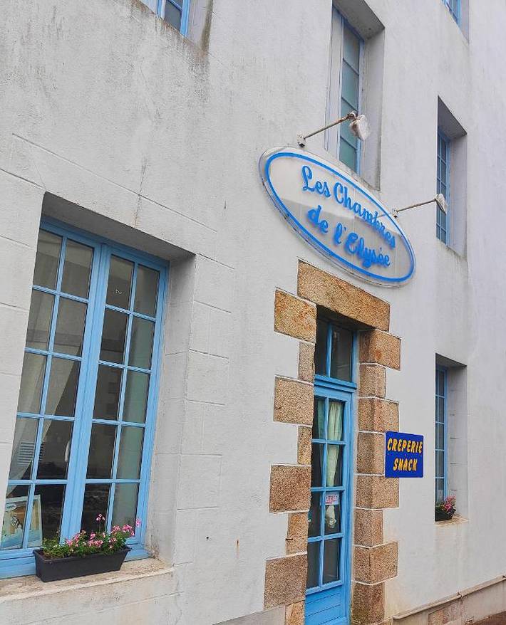 Chambre d’hôte pour 10 personnes, avec vue et balcon à Pontrieux - 4