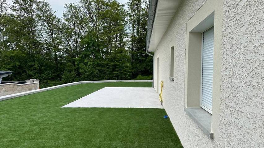 Location de vacances pour 10 personnes, avec jardin et terrasse, animaux acceptés dans Saint-Vit - 2