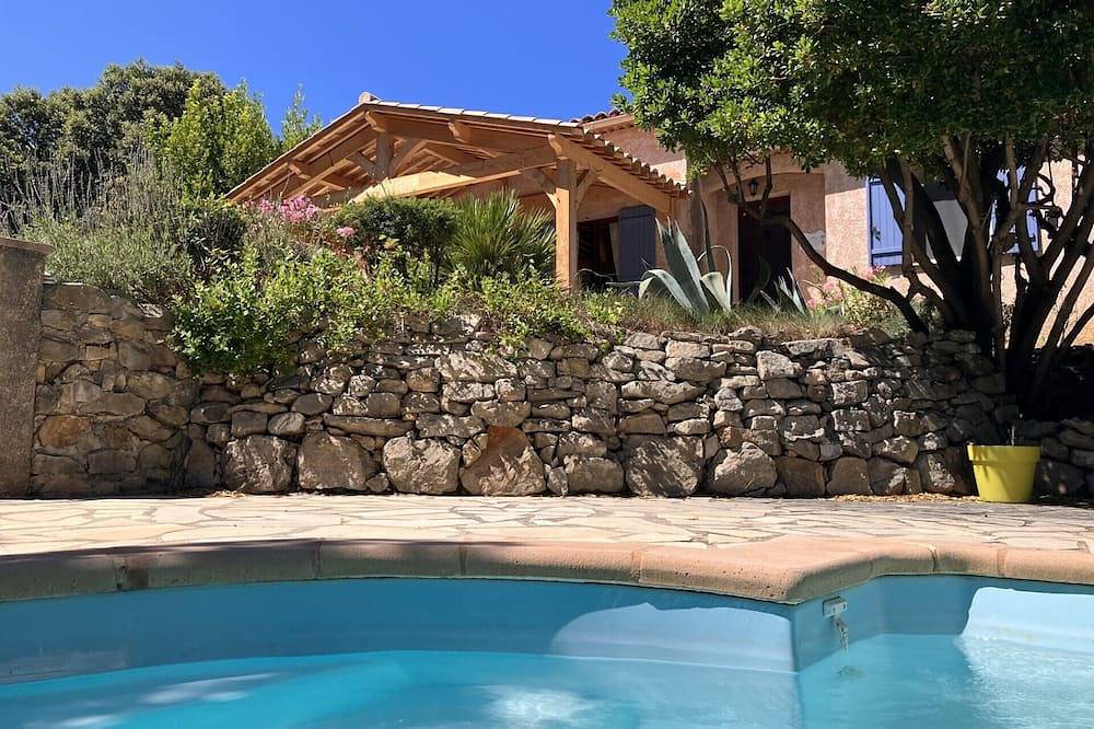 Propriete De Charme Dans Havre De Paix -  Piscine Privee in La Roquebrussanne, Côte méditerranéenne (France)
