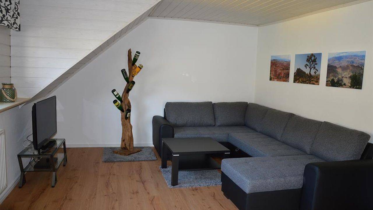 Ganze Ferienwohnung, Ferienwohnung für 4 Personen (80 m²) in Zell (Mosel) in Zell Stadt (Mosel), Zell (Mosel)