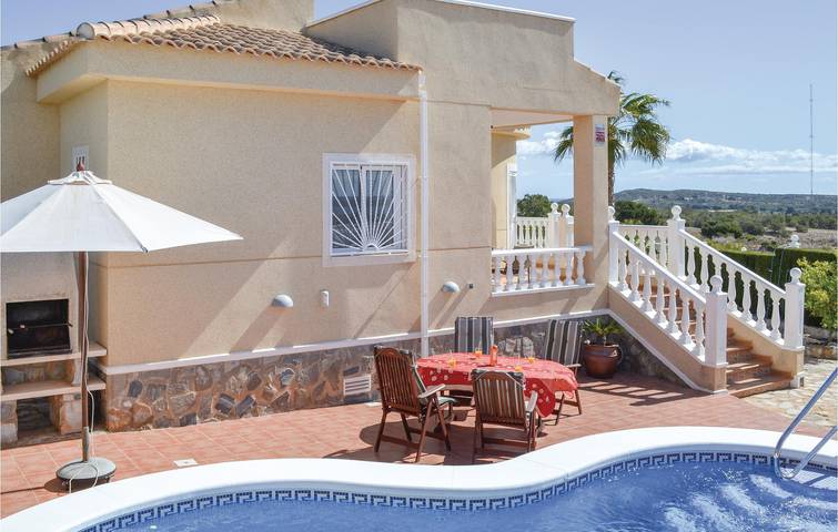 Ferienhaus für 6 Personen, mit Terrasse und Garten sowie Pool in Rojales - 3