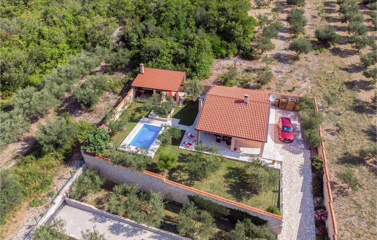 Reizende 2-Zimmer-Wohnung mit Pool und Terrasse in der Nähe der Neretva in Dubrovnik-Neretva