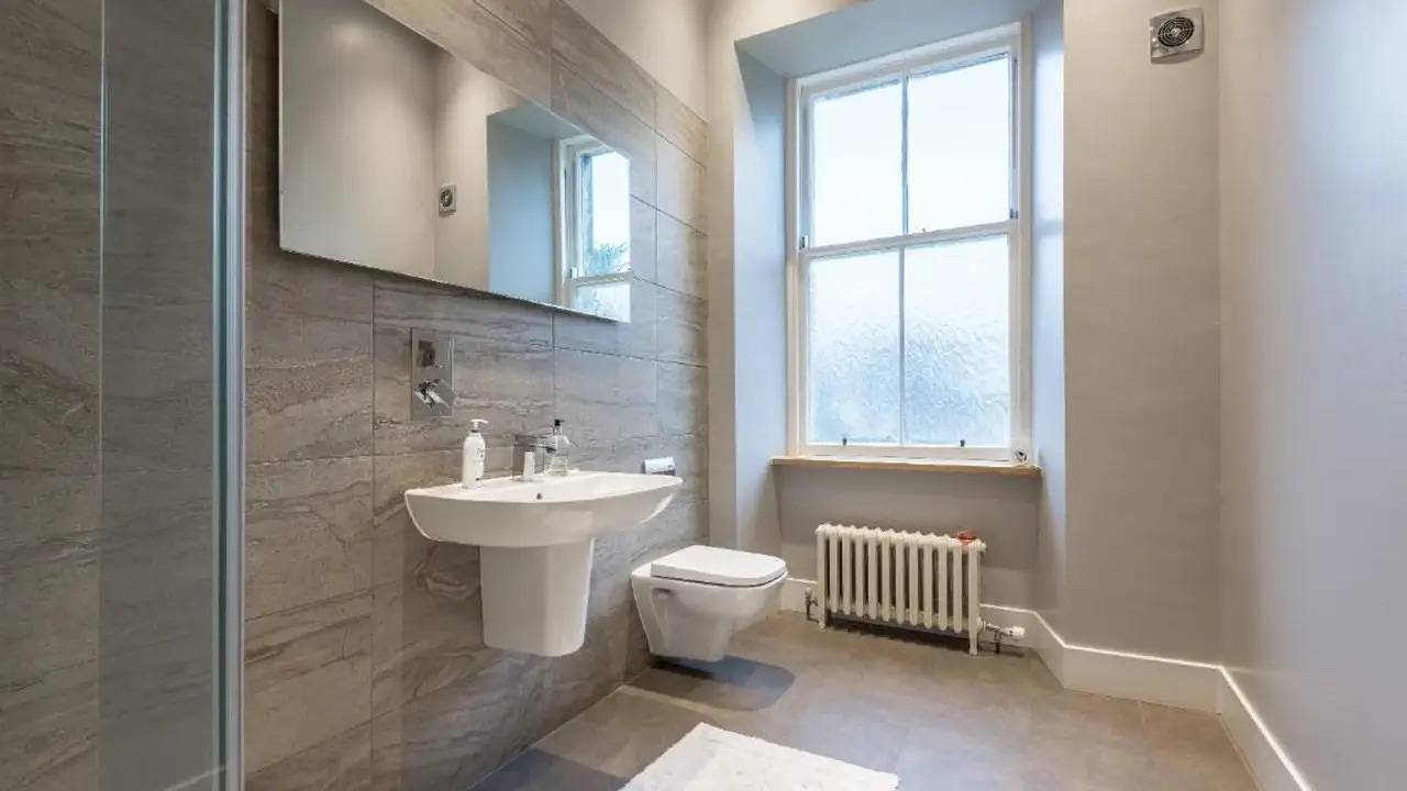 Ganze Ferienwohnung, Ferienwohnung für 2 Personen (11 m²) in Dundee in Angus