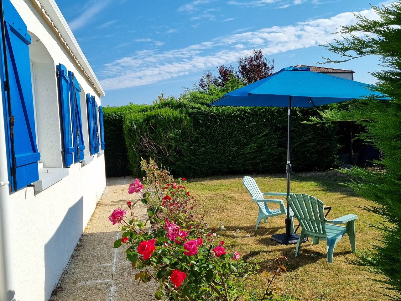 Maison 3 chambres au calme avec jardin clos, terrasse et parking, à 4km de la plage des Sables d'Olonne in Château-d'Olonne, Vendée