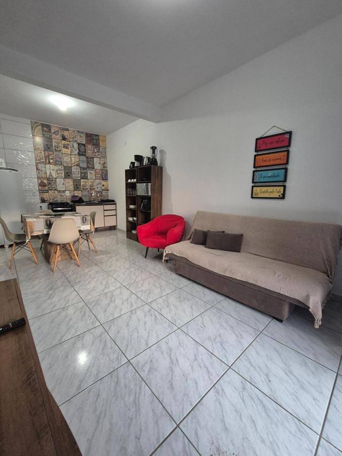 Maison de vacances pour 6 personnes, avec terrasse ainsi que piscine et jardin - 1