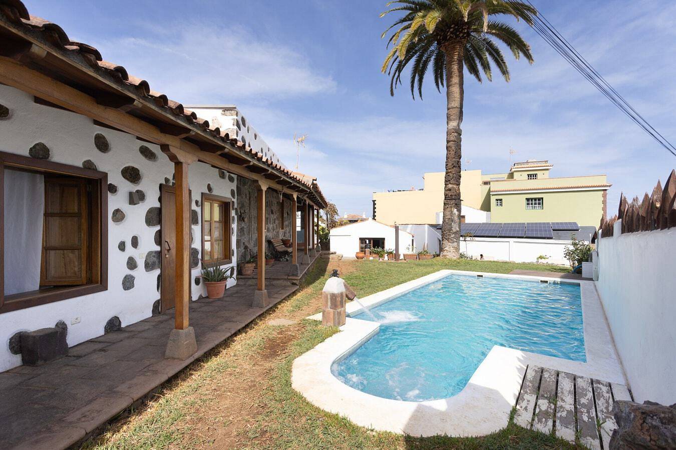 Eden Rentals Sagitta Beta Retreat in Santa Catalina (Tenerife), La Guancha