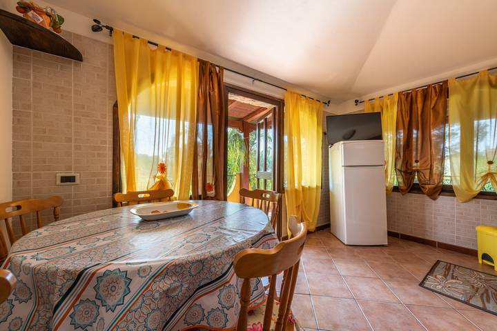 Gîte pour 5 personnes, avec balcon à Castiadas - 4