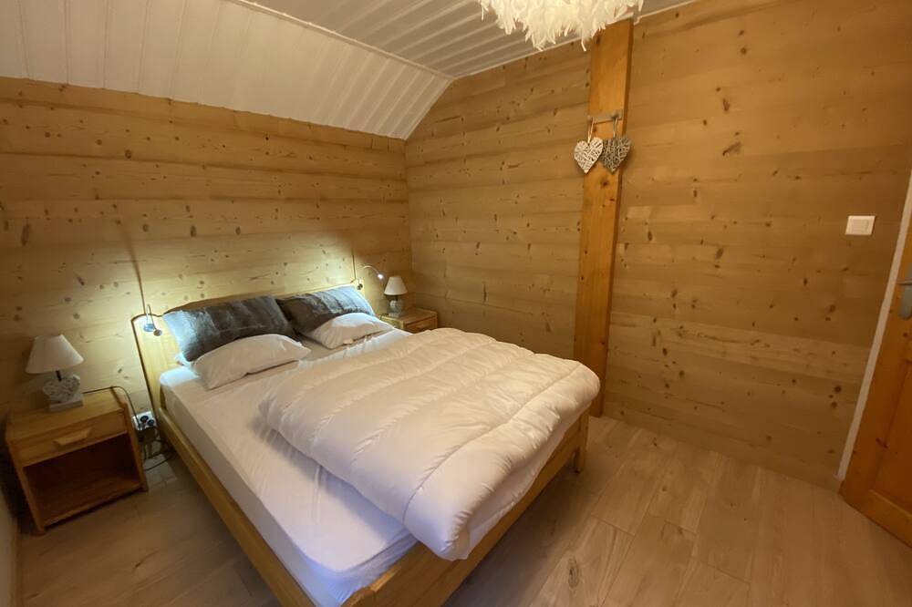 8-person detached chalet with Nordic bath in Le Ménil, Regionaler Naturpark Belchen der Vogesen