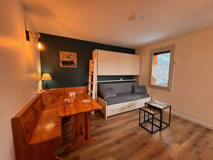 Gîte pour 2 personnes, avec terrasse, animaux acceptés dans Les Coches - 2