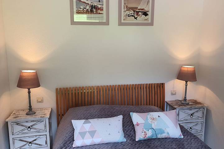 Gîte pour 3 personnes, avec terrasse ainsi que jardin et piscine à Soultzeren - 3