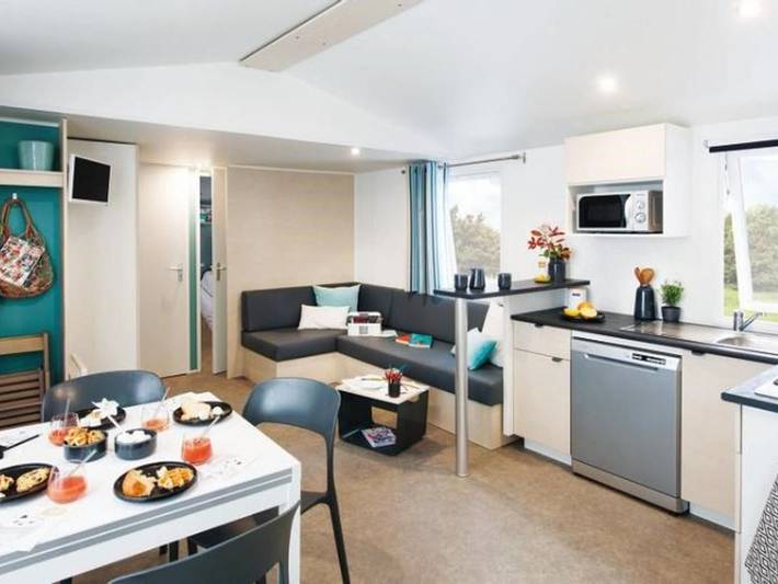 Mobil home pour 8 personnes, avec piscine et terrasse à Girac - 3