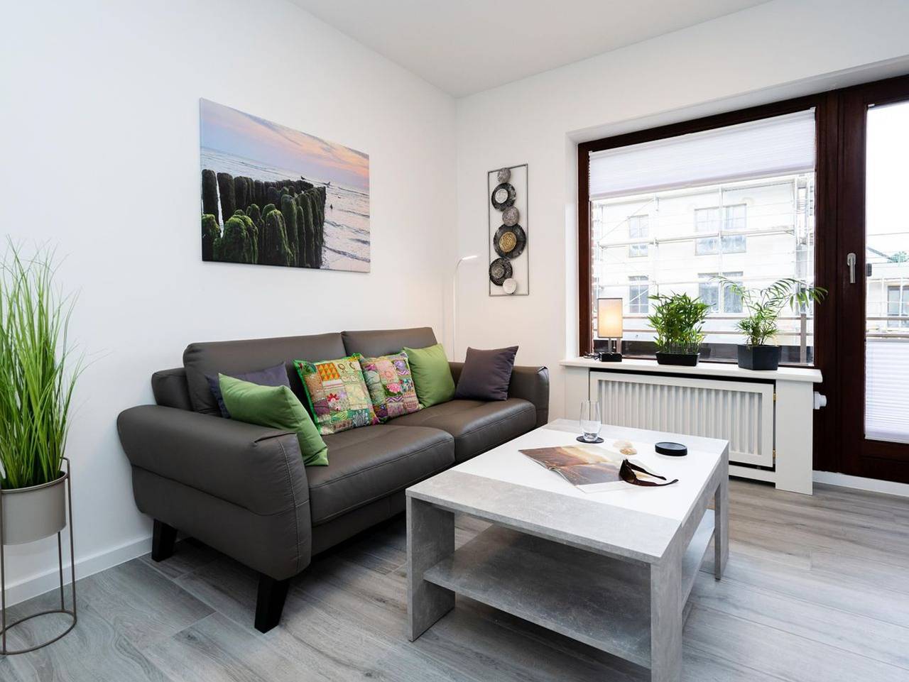 Ganze Ferienwohnung, Störtebeker App. 16 - Strandnahes App. für 4 Personen mit Balkon, Pkw-Stellplatz. Haustiere erlaubt. in Westerland, Sylt (Gemeinde)