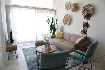 Ferienhaus für 6 Personen, mit Terrasse und Balkon/Terrasse in Nieuwvliet