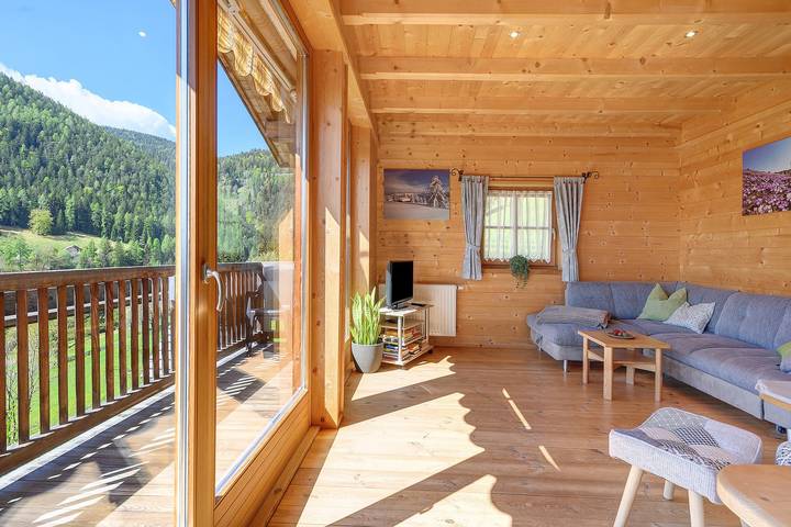 Ferienhaus für 4 Personen, mit Balkon und Garten in Südtirol
