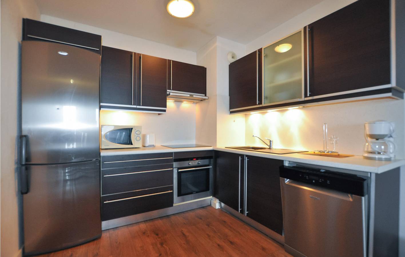 Ganze Ferienwohnung, Appartement am Strand mit Parkplatz und Wasserpark - nur 200 m entfernt! in Canet-en-Roussillon, Côte d'Améthyste