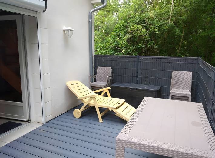 Holiday Home 'Gîte Des Caves' with Private Terrace, Wi-Fi and Air Conditioning in Civray-de-Touraine, Tours region