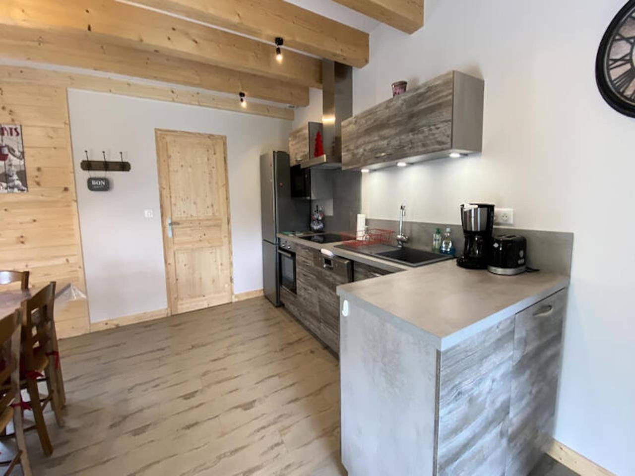Appartement entier, Chalet à Lioran avec accès aux pistes de ski in Le Lioran, Laveissière