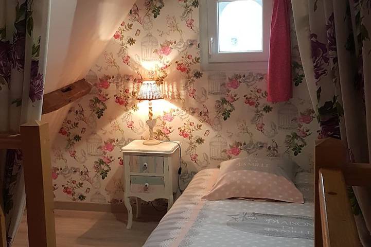 Gîte chaleureux avec jardin clos, le calme de la campagne à 15km des plages in Rodelinghem, Région de Saint-Omer
