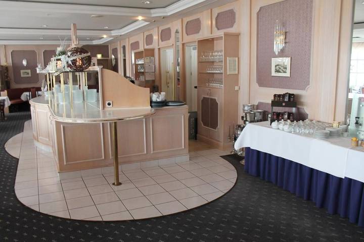 Hotel für 2 Personen, mit Whirlpool und Sauna sowie Terrasse in Bad Frankenhausen - 4