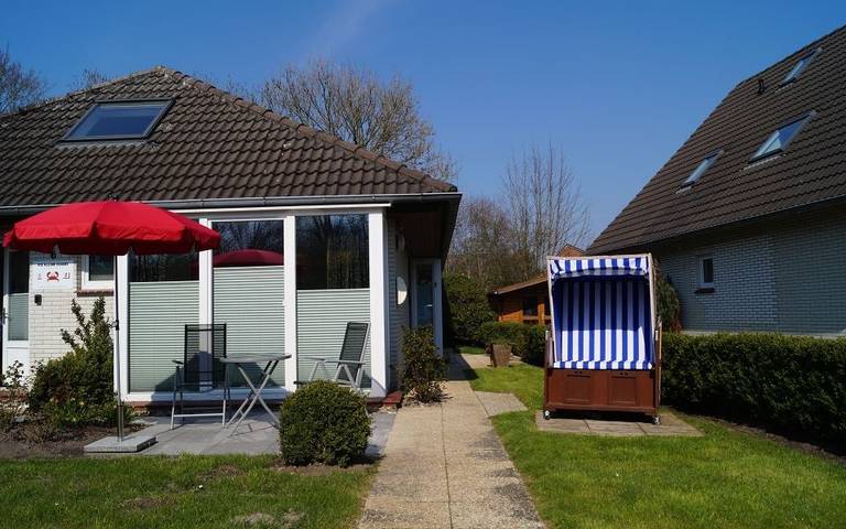 Ferienhaus für 4 Personen, mit Ausblick und Garten in Neuharlingersiel - 2