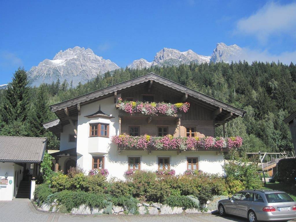 Ganze Ferienwohnung, Apartment/2 Schlafräume/Du od. Bad, Wc in Loferer und Leoganger Steinberge, Leogang