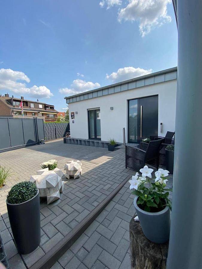 Ganze Ferienwohnung, King Studio with Sofa Bed in Kaarst, Rhein-Kreis Neuss