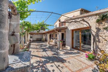 Finca in Pollença, Serra de Tramuntana für 6 